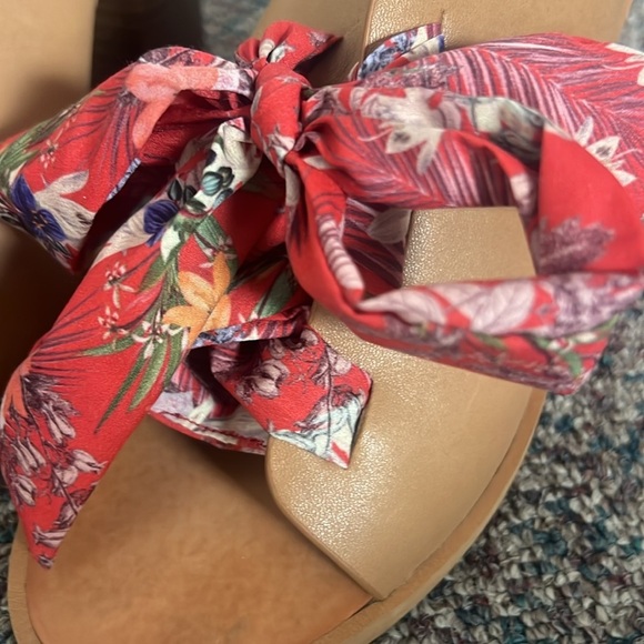 dolce vita Aleeya heels with tie front scarf detail size 10 - Picture 3 of 7